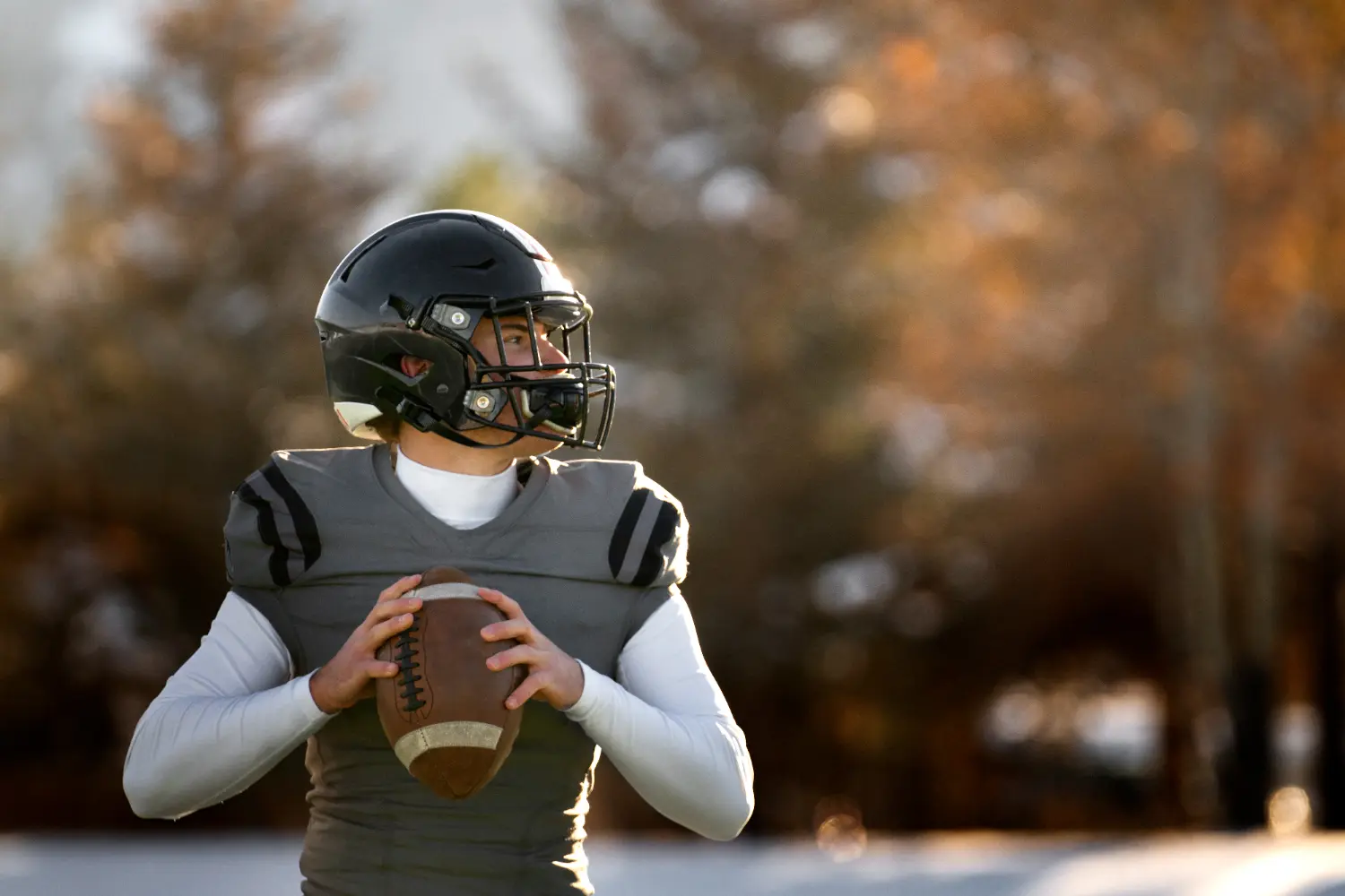 Die Entwicklung des American Football – Von Lederhelmen zu High-Tech-Ausrüstung